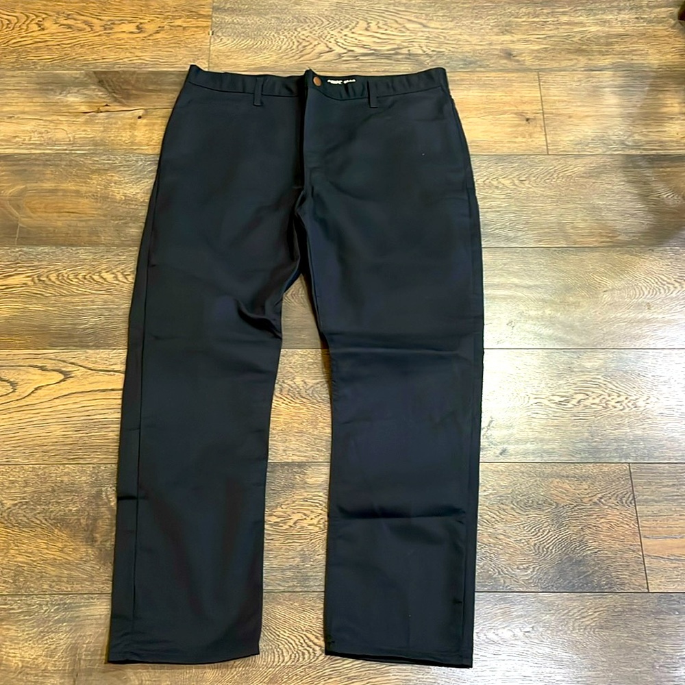 Dickies black pants 38 x 30 brand new excellent condition no tags